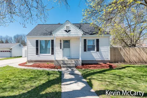 2955 Peckheath, Wyoming, MI 49509