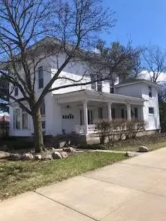 412 Lyon, Grand Rapids, MI 49503