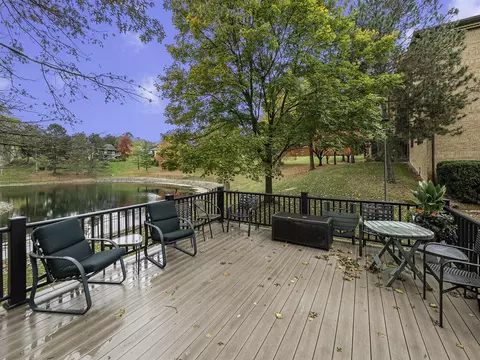 2115 Nature Cv #309, Ann Arbor, MI 48104