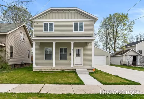 373 Catawba, Muskegon, MI 49442