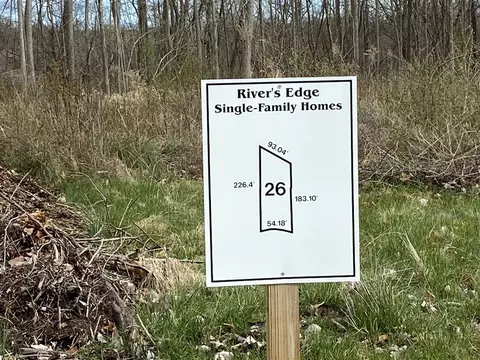 3377 Rivers Edge, Saint Joseph, MI 49085