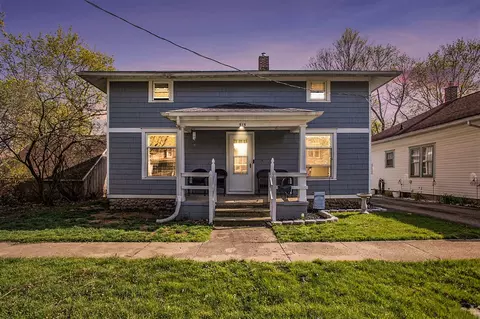 515 W Hanover, Marshall, MI 49068