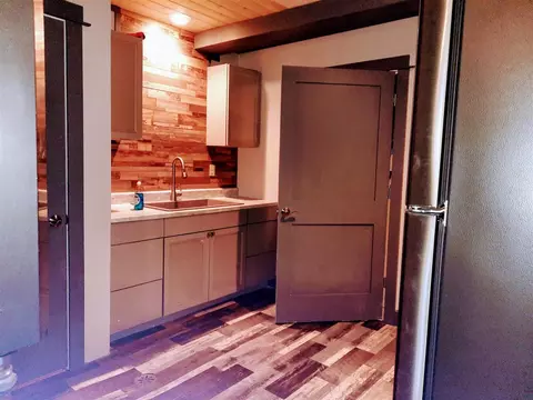 9429 Ivanhoe, Onekama, MI 49675 photo 18