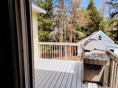9429 Ivanhoe, Onekama, MI 49675 photo 42