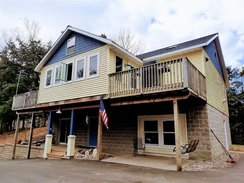 9429 Ivanhoe, Onekama, MI 49675 photo 11
