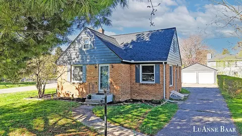 3373 Newcastle, Grand Rapids, MI 49508