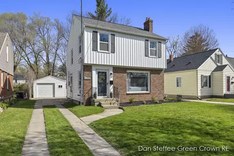 901 Walsh, Grand Rapids, MI 49507