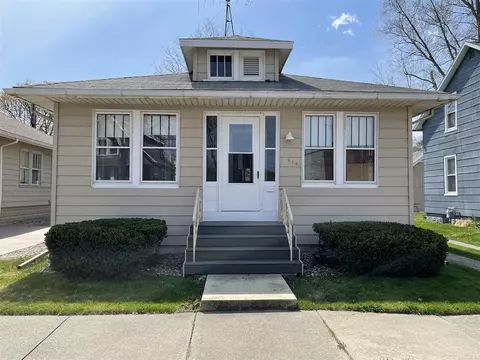 414 Howard, Saint Joseph, MI 49085
