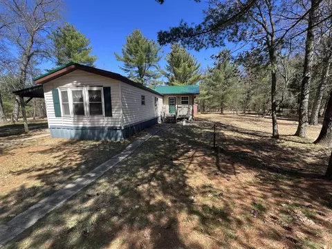 2222 M-37, Baldwin, MI 49304 photo 2