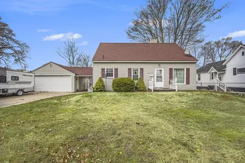 2160 Harding, Muskegon, MI 49441