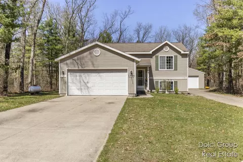 23566 Almy, Howard City, MI 49329