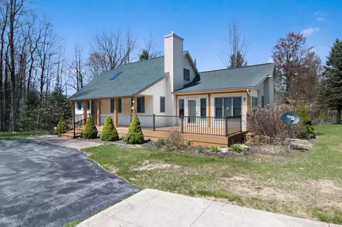 23868 200th, Tustin, MI 49688
