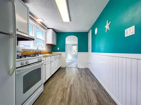 Kitchen - 513 N 15th, Niles, MI 49120 photo 4 of 4
