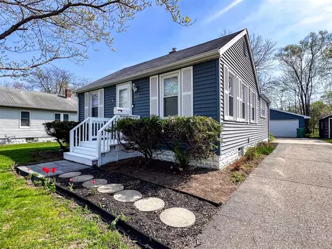 Exterior - 513 N 15th, Niles, MI 49120 photo 3 of 14