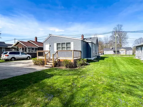 Exterior - 513 N 15th, Niles, MI 49120 photo 13 of 14
