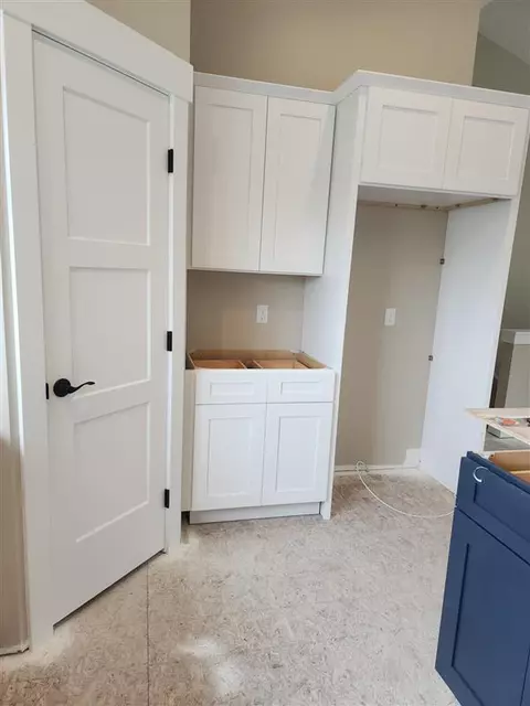 6057 Molli, Allendale, MI 49401 photo 13