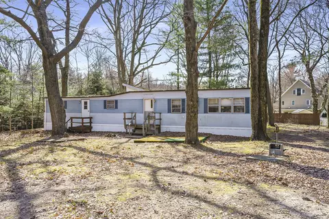 407 N June, Mears, MI 49436