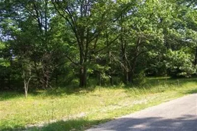 E River, Muskegon, MI 49445