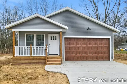 1195 S Wolf Lk, Muskegon, MI 49442