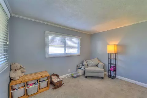 Living - 770 Audubon, Jackson, MI 49203 photo 3 of 3