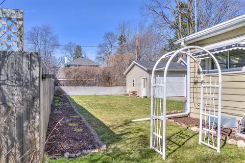 Exterior - 770 Audubon, Jackson, MI 49203 photo 3 of 12