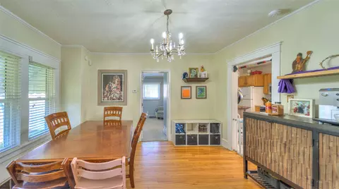 Dining - 770 Audubon, Jackson, MI 49203 photo 1 of 2