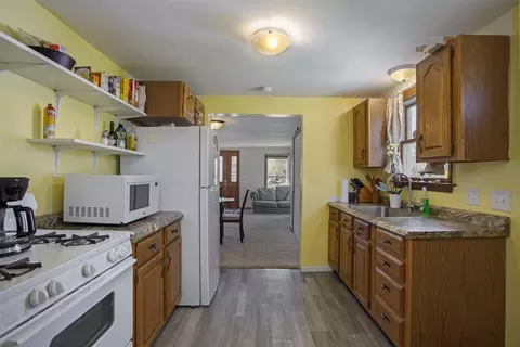 245 E Woodland, Marcellus, MI 49067 photo 9