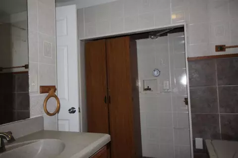 Bath - 8290 E 4th, White Cloud, MI 49349 photo 4 of 5