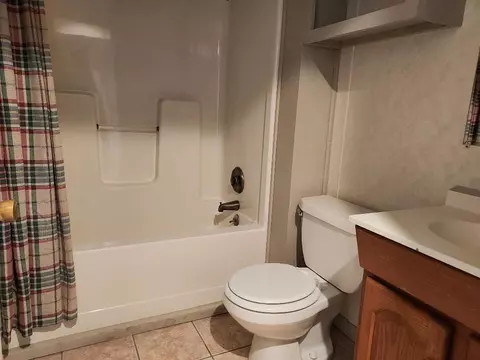 Bath - 8290 E 4th, White Cloud, MI 49349 photo 5 of 5