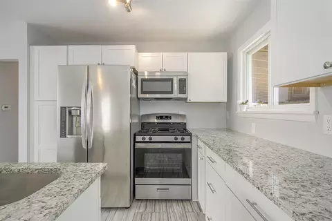 962 N Ann Arbor, Saline, MI 48176 photo 8