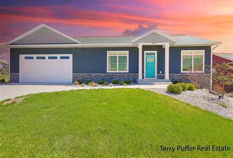 9350 Pauline, Montague, MI 49437