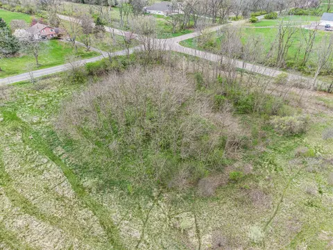 3099 W Kimmel, Jackson, MI 49201