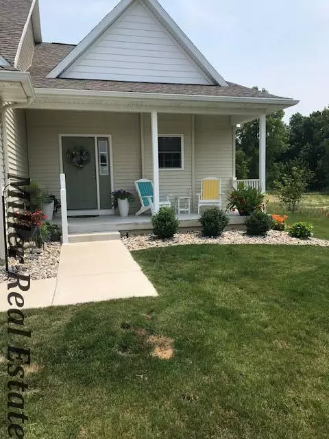 1501 Ivy Wood, Hastings, MI 49058