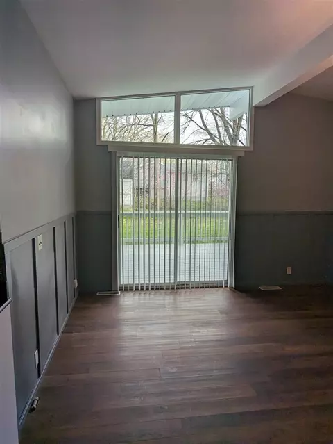 128 Summit, Ionia, MI 48846 photo 8