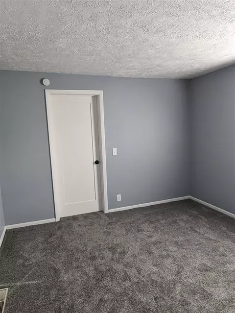 128 Summit, Ionia, MI 48846 photo 16