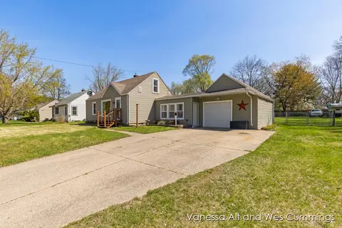 3236 Taft, Wyoming, MI 49519