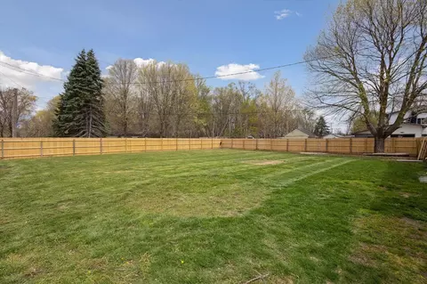 Exterior - 16544 Kellogg, Three Rivers, MI 49093 photo 5 of 8