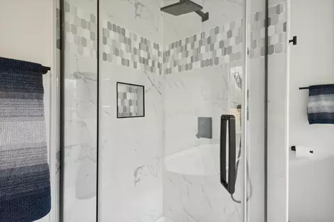 Bath - 16544 Kellogg, Three Rivers, MI 49093 photo 4 of 6