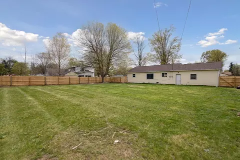 Exterior - 16544 Kellogg, Three Rivers, MI 49093 photo 4 of 8