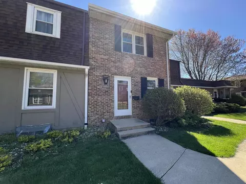 2543 Dover, Saint Joseph, MI 49085