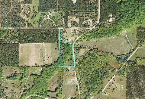 00 12 12 Rd, Mesick, MI 49668 photo 12