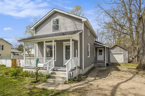 252 Russell, Allegan, MI 49010