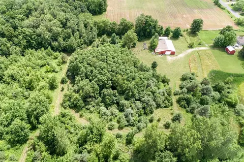63887 16th, South Haven, MI 49090
