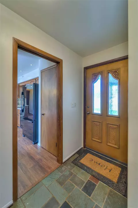 Entry Way - 173 Mohawk, Jackson, MI 49203 photo 1 of 1