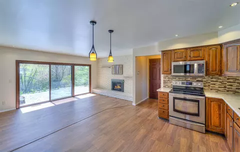 Kitchen - 173 Mohawk, Jackson, MI 49203 photo 1 of 4