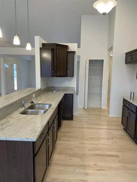 1599 Nicholas, Adrian, MI 49221 photo 9