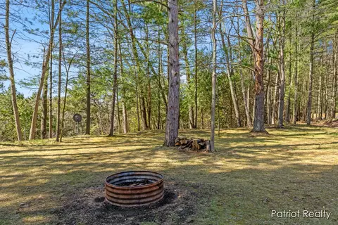 Exterior - 1516 Gardner, Newaygo, MI 49337 photo 19 of 21