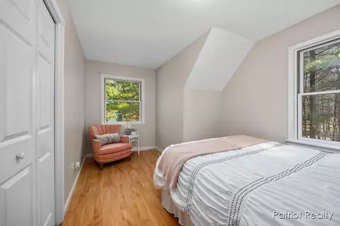 Bedroom - 1516 Gardner, Newaygo, MI 49337 photo 5 of 8