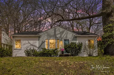 1446 Margaret, Grand Rapids, MI 49507