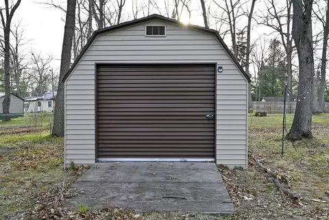 6606 Swallow Dr, Harrison, MI 48625 photo 28